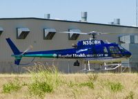 N350BH @ 41LA - At Metro Aviation. - by paulp