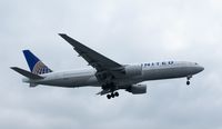 N222UA @ EGLL - United, is here landing at London Heathrow(EGLL) - by A. Gendorf