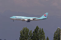 HL7631 @ CYVR - Landing - by Guy Pambrun