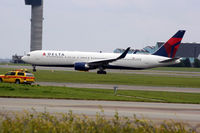 N193DN @ EKCH - N193DN on the taxiway after landing rw 22L - by Erik