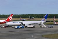 N67058 @ EDDT - TXL waving good bye tour no.4 since 2011 - by Holger Zengler