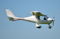 G-CBDJ @ X3CX - Landing at Northrepps. - by Graham Reeve