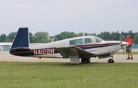 N4122H @ KOSH - Mooney M20J