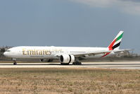 A6-EGY photo, click to enlarge A6-EGY photo, click to enlarge