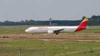 EC-ILP @ LHBP - Budapest Airport, Hungary - Landing - by Attila Groszvald-Groszi