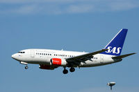 LN-RPF @ EKCH - LN-RPF about to land rw 22L