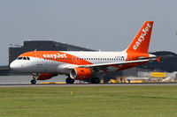 G-EZFA @ LOWW - Easyjet A319