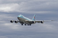 HL7629 @ CYVR - Landing - by Guy Pambrun