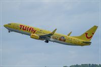 D-AHFT @ EDDR - Boeing 737-8K5, - by Jerzy Maciaszek