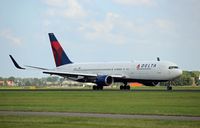 N154DL @ EHAM - Schiphol, Amsterdam