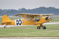 N33573 @ KOSH - Taxying into the vintage park - by alanh