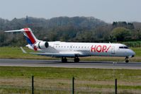 F-GRZC @ LFRB - Canadair Regional Jet CRJ-702, Landing rwy 07R, Brest-Bretagne Airport (LFRB-BES) - by Yves-Q