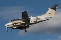SE-MJE @ ESSB - Short final runway 30.