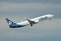 N247AK @ YVR - AS702 to SEA - by metricbolt