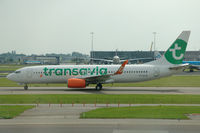 PH-GUW @ EHAM - Boeing 737-8HX in Transavia Airlines colours, leased from GOL of Brazil, see winglets with GOL-emblem and engine nacelles still in GOL-colours. - by Van Propeller