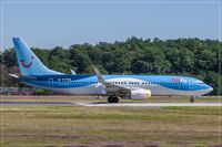 D-ATUE @ EDDF - Boeing 737-8K5 - by Jerzy Maciaszek