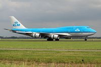 PH-BFR @ EHAM - Amsterdam, Schiphol - by Jan Bekker