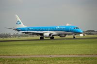 PH-EZE @ EHAM - Schiphol, Amsterdam