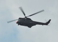 XW224 - Overhead Walton-on-Thames - by Sewell01