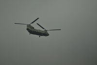 ZD980 - Overhead Walton-on-Thames - by Sewell01