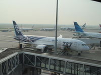 JA801A @ ZSPD - on stand - by magnaman