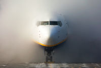 EI-EST @ LOWL - EI-EST @ Linz Airport