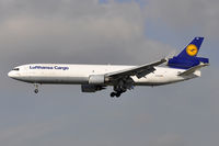 D-ALCM @ EDDF - at fra - by Volker Hilpert