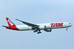 PT-MUF @ EGLL - On approach to  London Heathrow