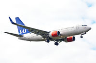 LN-RNW @ EKCH - Copenhagen 19.9.16 - by leo larsen