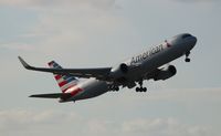 N379AA @ MIA - American