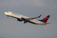 N384DA @ LAX - Delta - by Florida Metal