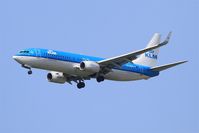PH-BXH @ LFPG - Boeing 737-8K2, Short approach rwy 27R, Roissy Charles De Gaulle Airport (LFPG-CDG) - by Yves-Q