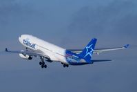 C-GPTS @ EGCC - At Manchester - by Guitarist