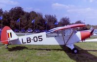 LB-05 @ EBST - Air cadets. - by Robert Roggeman