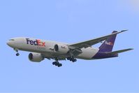 N868FD @ LFPG - Boeing 777-FS2, Short approach rwy 27R, Roissy Charles De Gaulle Airport (LFPG-CDG) - by Yves-Q