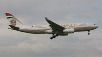 A6-EYR @ EHAM - Etihad Airways Airbus A330-243