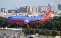 N465WN @ FLL - Southwest - by Florida Metal