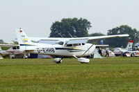 D-EHHB @ EDMT - Cessna 172S Skyhawk [172S-8813] Tannheim~D 23/08/2013 - by Ray Barber