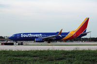 N8658A @ FLL - taxiing