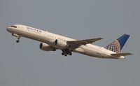 N543UA @ LAX - United - by Florida Metal