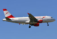 OE-LDC @ EDDF - OE-LDC - by Matthias Becker