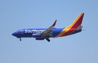 N565WN @ LAX - Southwest - by Florida Metal