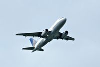 N815UA @ YVR - departure to Denver
