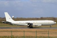 4X-JYV @ LFRB - Israeli Air Force Boeing 707-3L6C, Landing rwy 07R, Brest-Bretagne Airport (LFRB-BES) - by Yves-Q