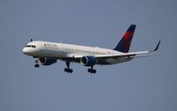 N687DL @ DTW - Delta - by Florida Metal