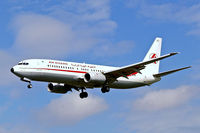 7T-VJO @ EGLL - Boeing 737-8D6 [30207] (Air Algerie) Heathrow~G 01/09/2006. On finals 27L.