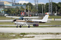 N1415U @ FXE - awaiting departure - by Bruce H. Solov