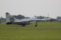 3911 @ EHLW - Luchtmahdagen 2016 - by Roberto Cassar