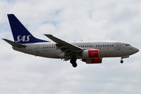 LN-RCT @ EGLL - Landing - by micka2b