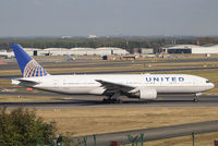 N220UA @ EBBR - Take off from rwy 07R. - by Raymond De Clercq